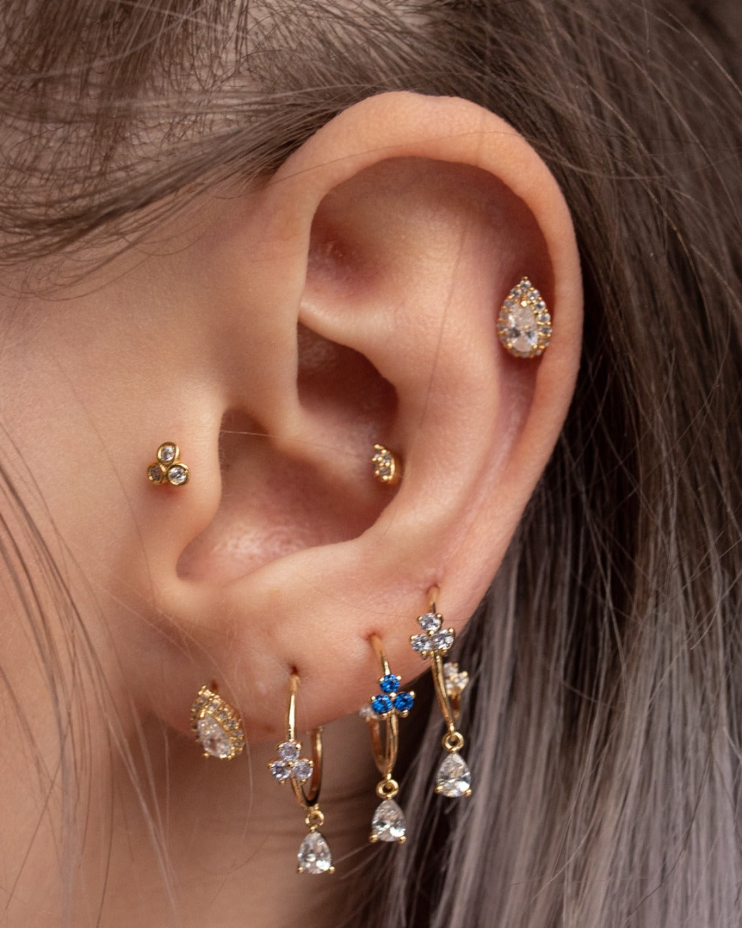 Vergas Earring Set