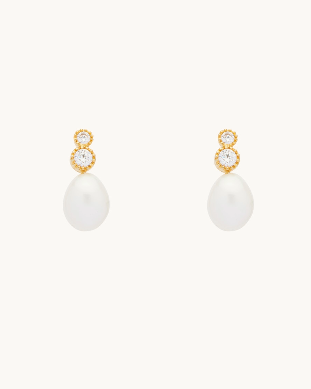 Reine Pearl Earrings