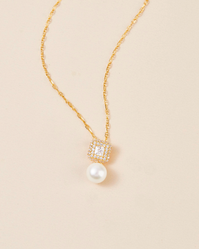 Astrid Pearl Necklace