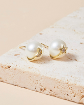 Apres Pearl Earrings